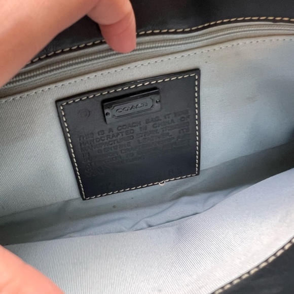Vintage Coach Shoulder Bag - Picture 4 of 4